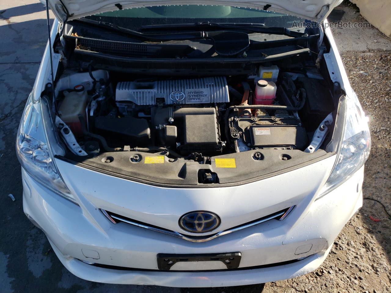 2014 Toyota Prius V  White vin: JTDZN3EU2EJ011492