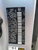 2013 Toyota Prius V  Серебряный vin: JTDZN3EU3D3239875