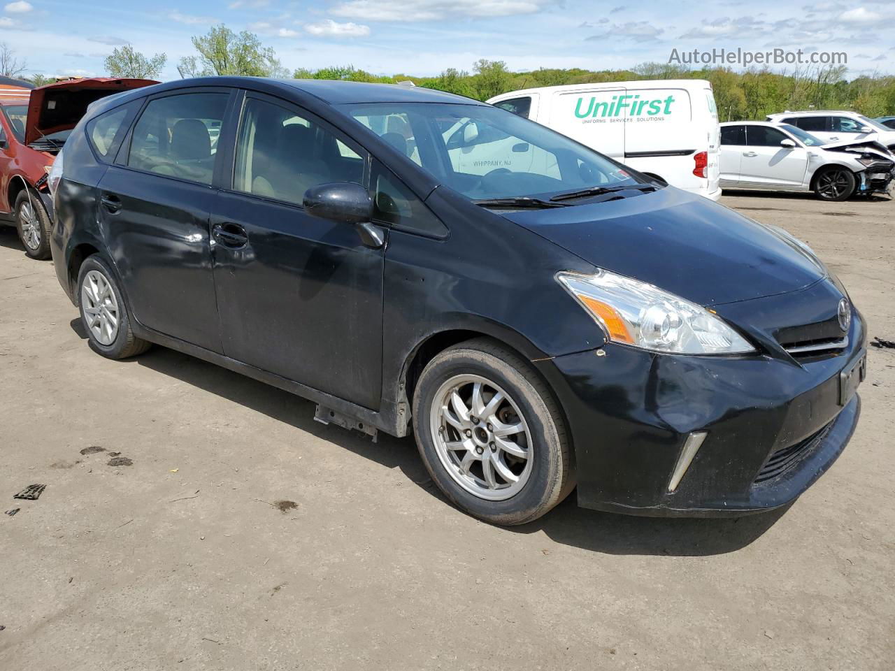 2013 Toyota Prius V  Black vin: JTDZN3EU4D3193439