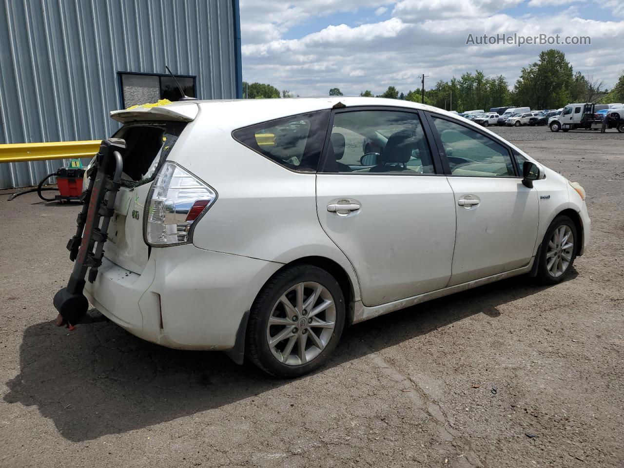 2013 Toyota Prius V  White vin: JTDZN3EU4D3211874