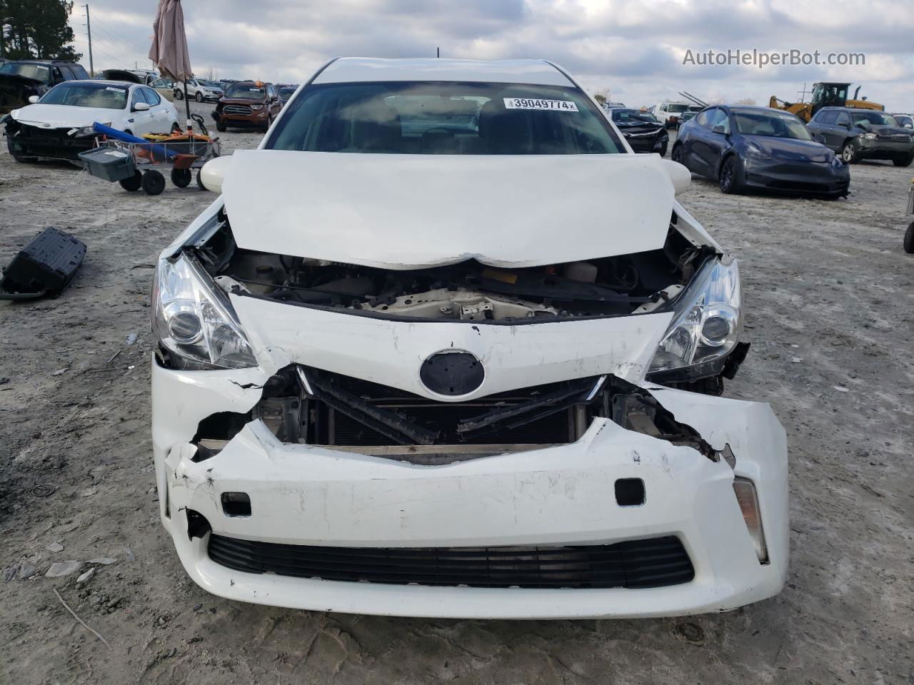 2013 Toyota Prius V  White vin: JTDZN3EU4D3220400