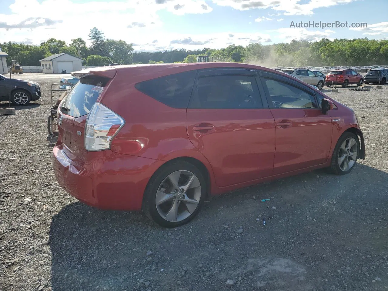 2013 Toyota Prius V  Red vin: JTDZN3EU4D3254112