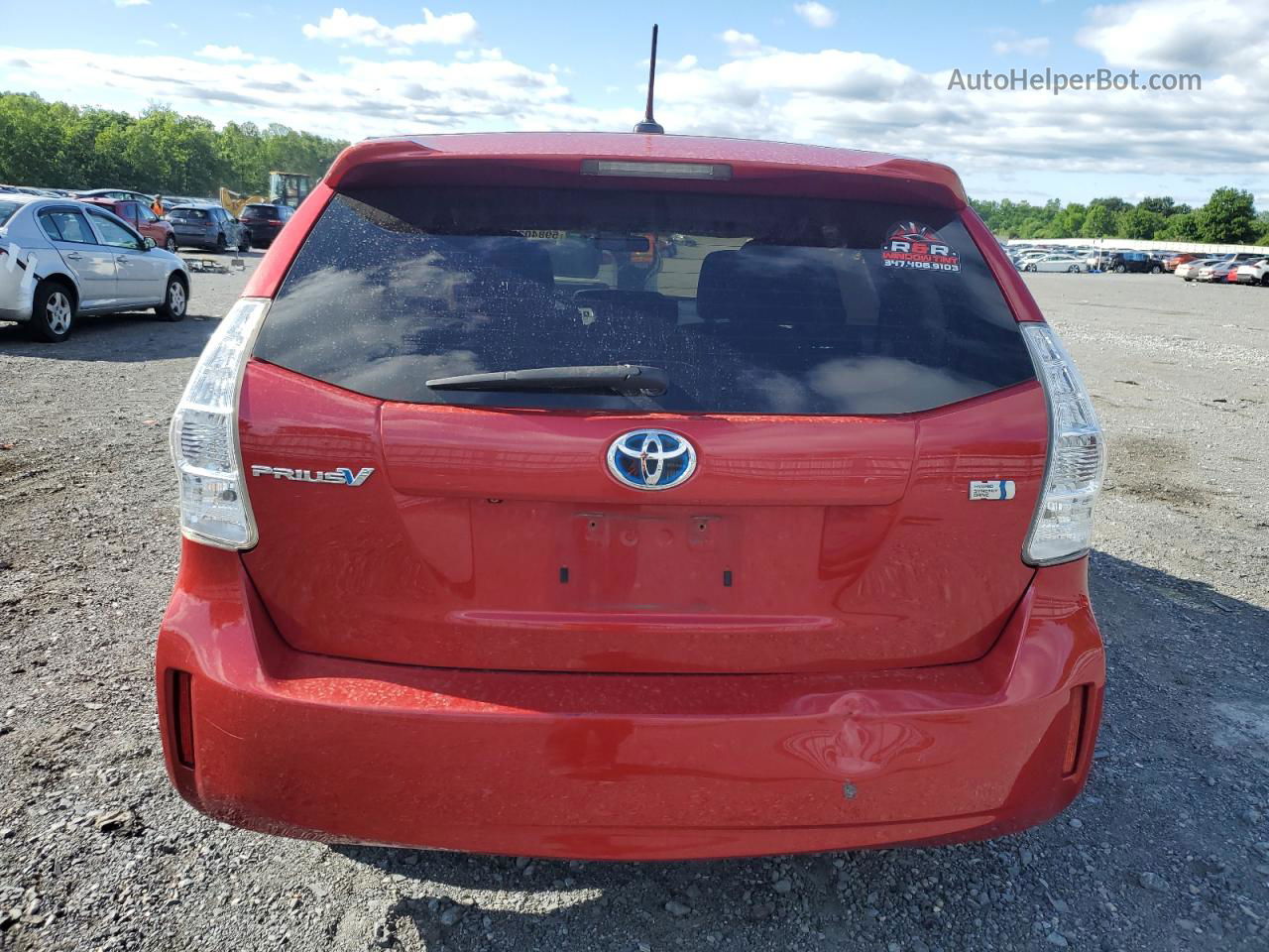 2013 Toyota Prius V  Red vin: JTDZN3EU4D3254112