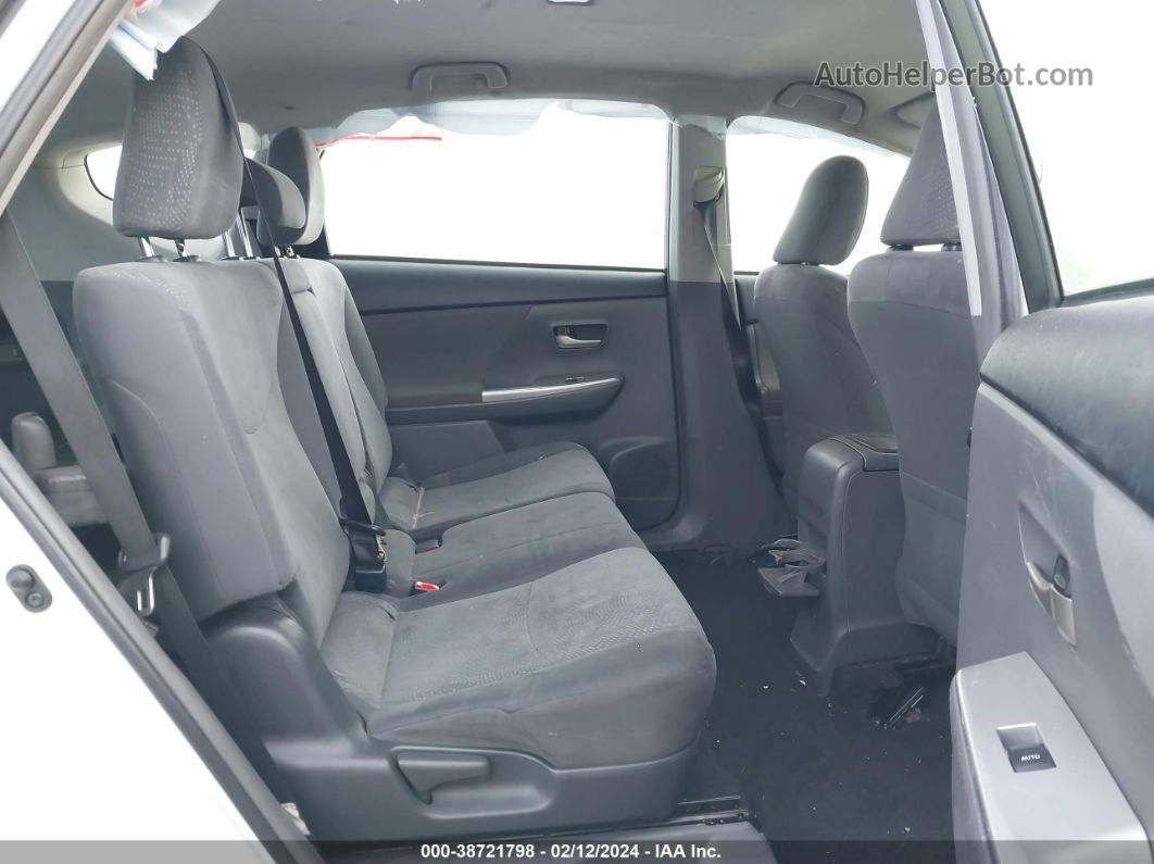 2012 Toyota Prius V Two Белый vin: JTDZN3EU5C3156527