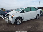 2012 Toyota Prius V Two Белый vin: JTDZN3EU5C3156527