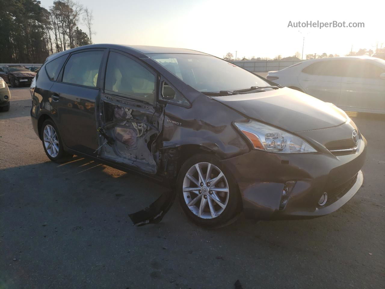 2014 Toyota Prius V  Gray vin: JTDZN3EU5E3301973