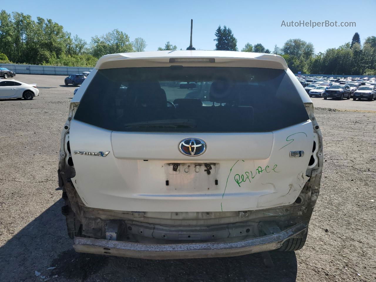 2014 Toyota Prius V  White vin: JTDZN3EU5EJ001832