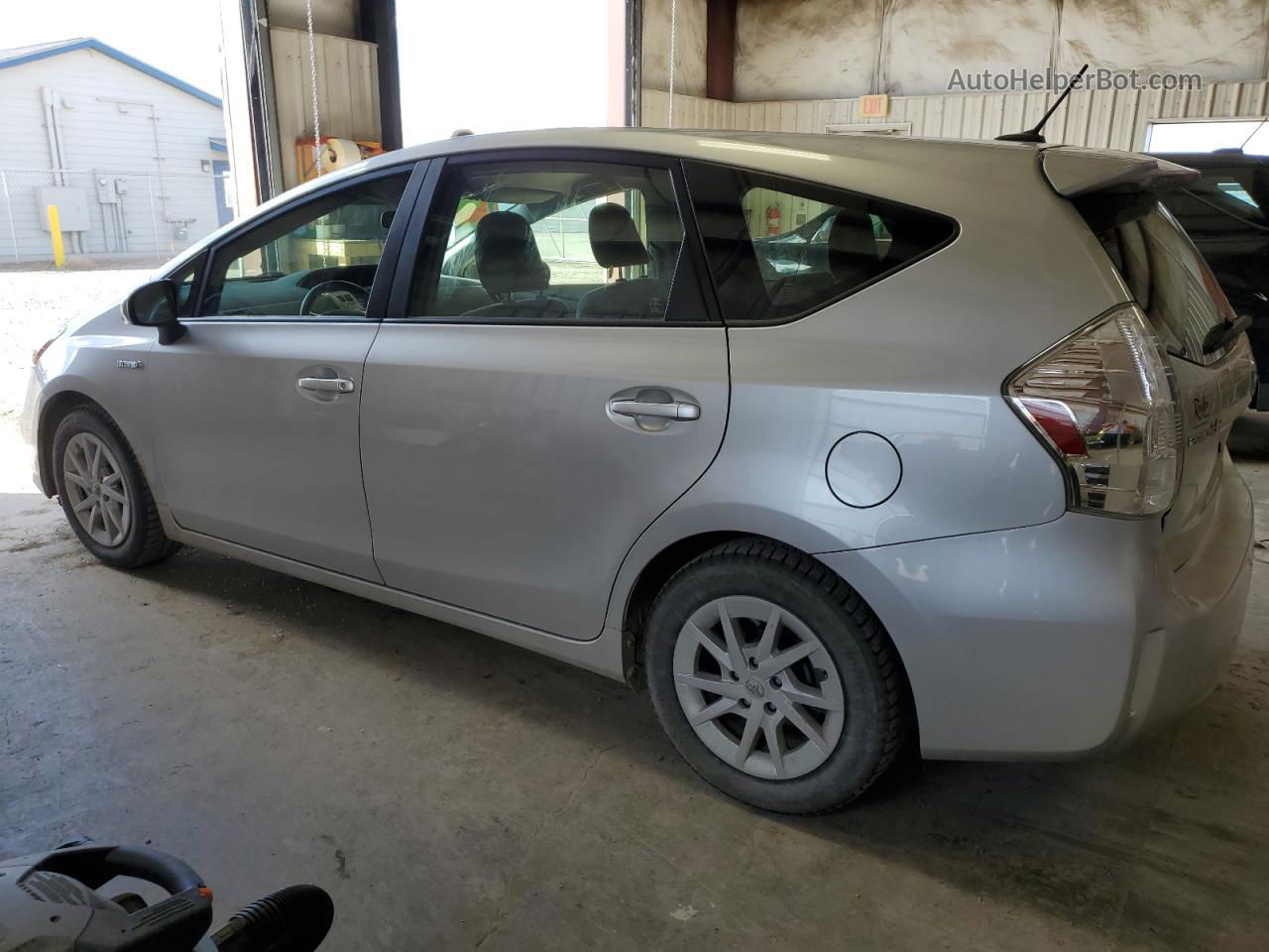 2012 Toyota Prius V  Silver vin: JTDZN3EU6C3126078