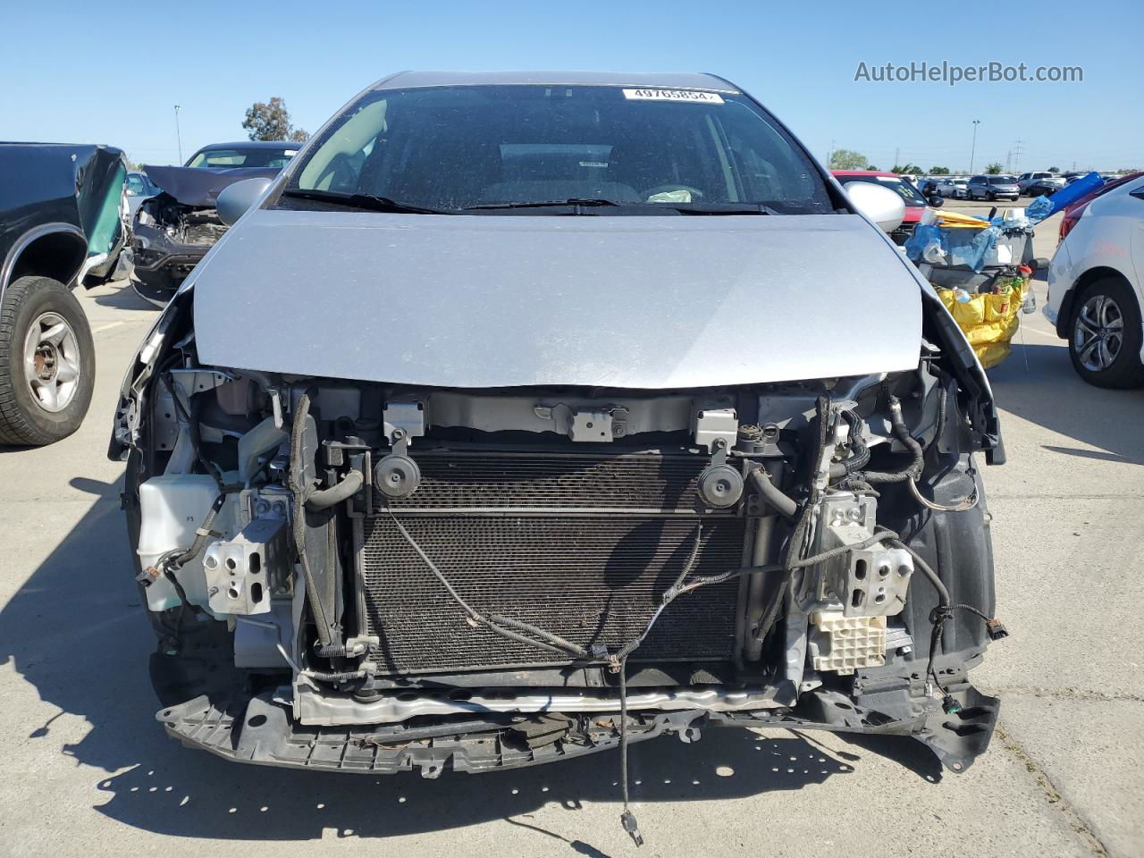 2012 Toyota Prius V  Silver vin: JTDZN3EU6C3174356