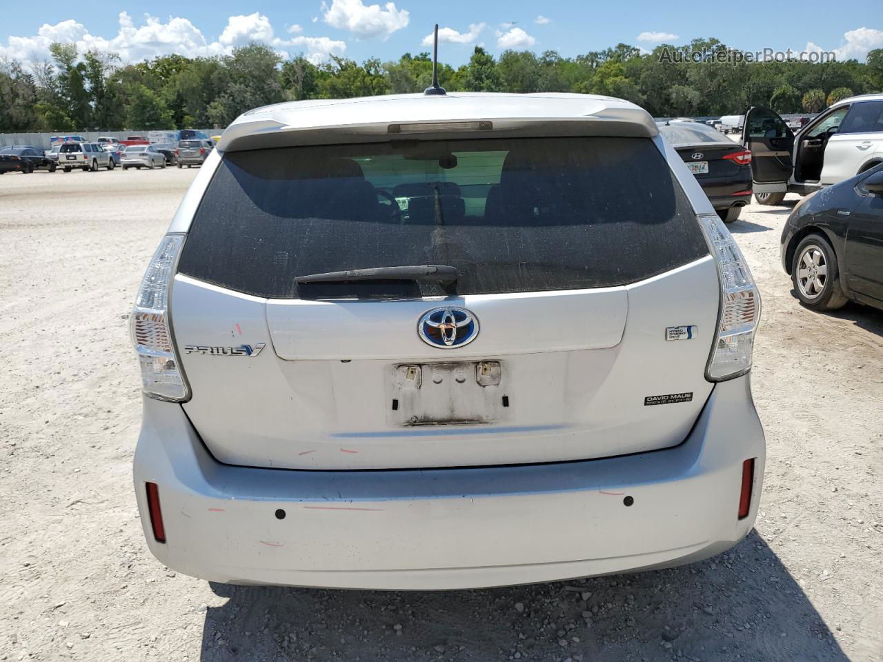 2012 Toyota Prius V  Silver vin: JTDZN3EU6C3179895