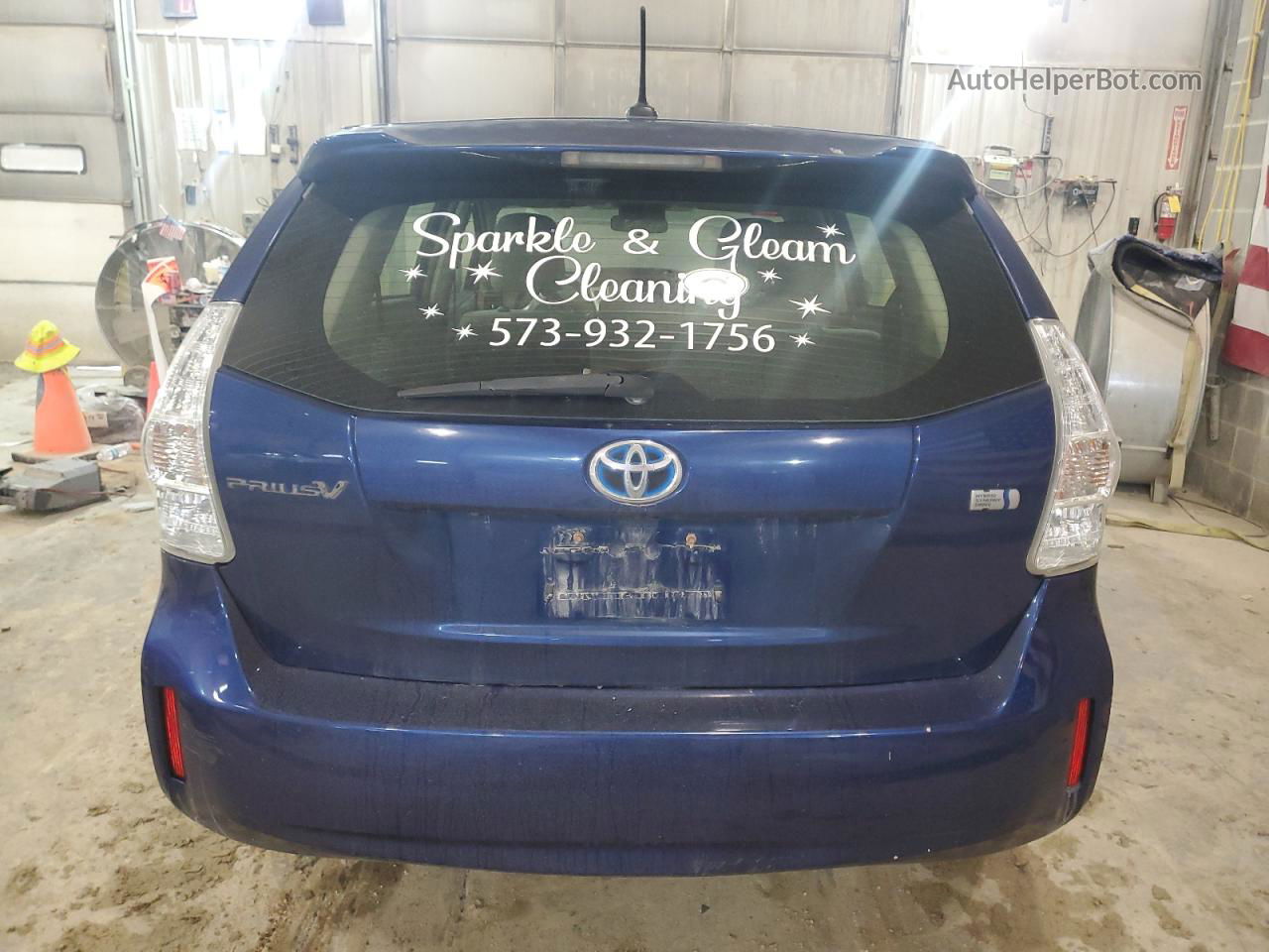 2013 Toyota Prius V  Blue vin: JTDZN3EU6D3257903