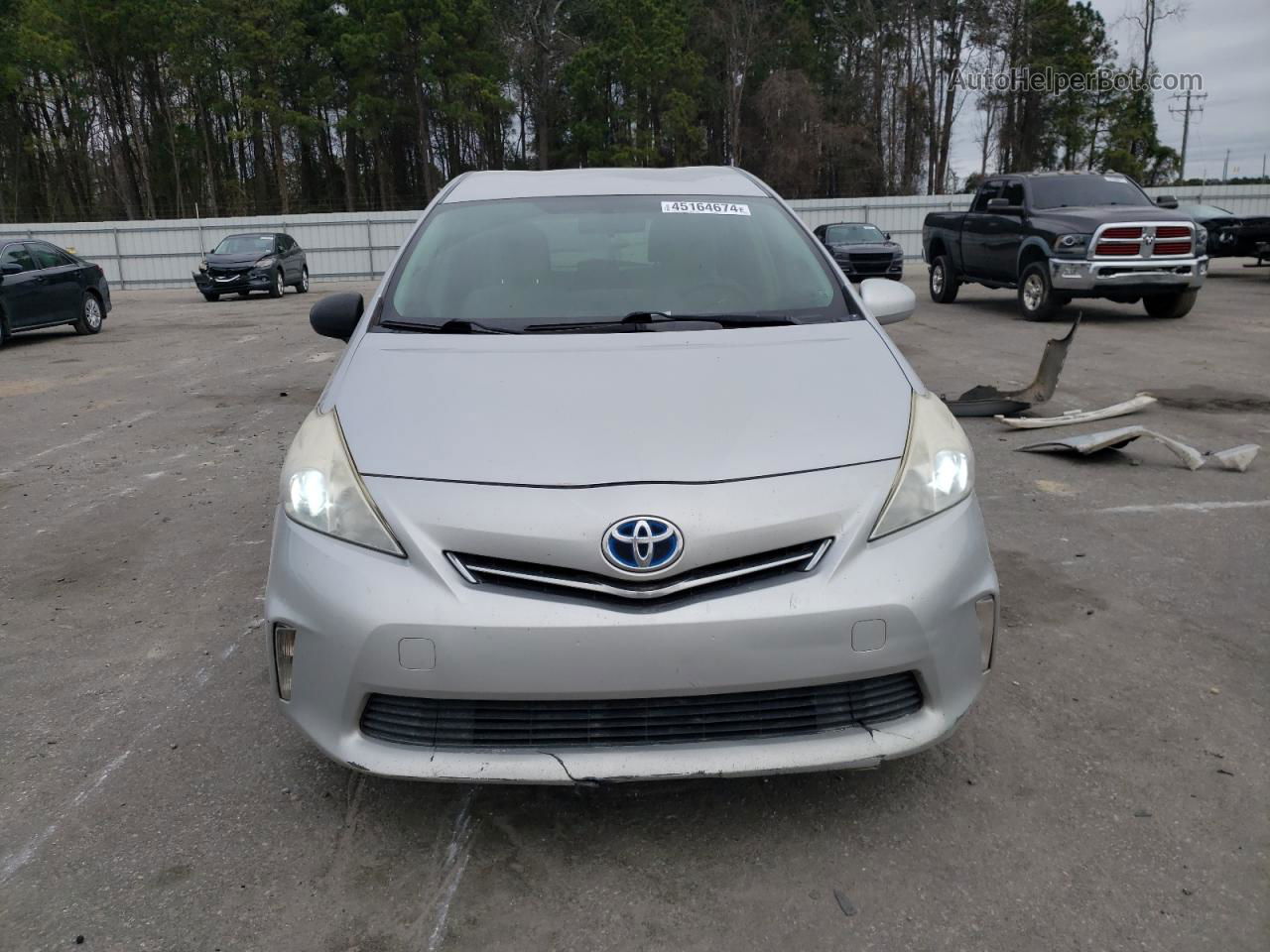 2014 Toyota Prius V  Silver vin: JTDZN3EU6E3295052