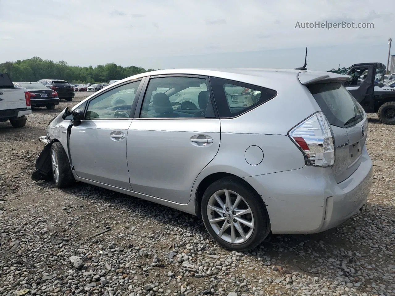 2014 Toyota Prius V  Silver vin: JTDZN3EU6E3320421