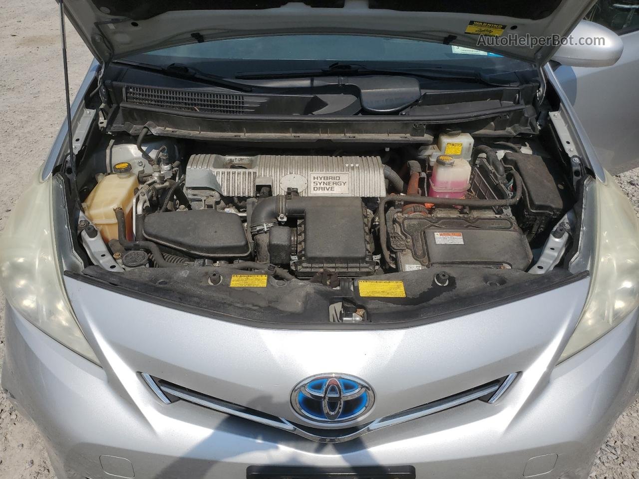 2013 Toyota Prius V  Серебряный vin: JTDZN3EU7D3203199