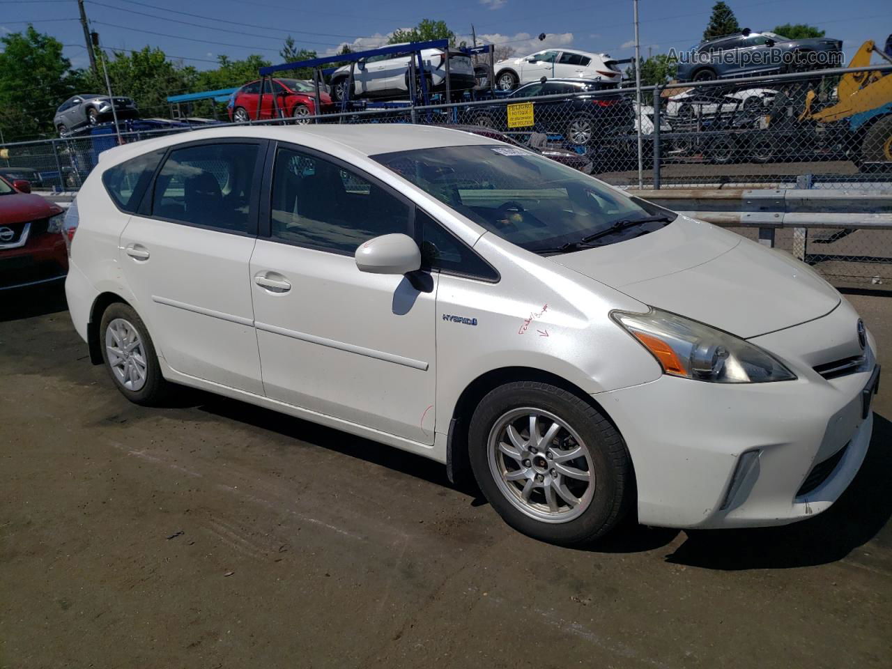 2012 Toyota Prius V  White vin: JTDZN3EU8C3068698