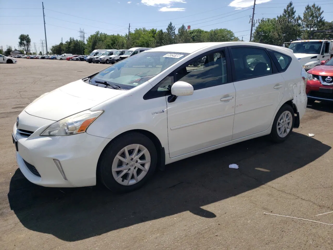 2012 Toyota Prius V  White vin: JTDZN3EU8C3068698