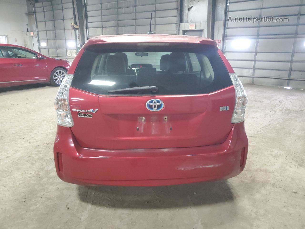 2012 Toyota Prius V  Red vin: JTDZN3EU8C3138443