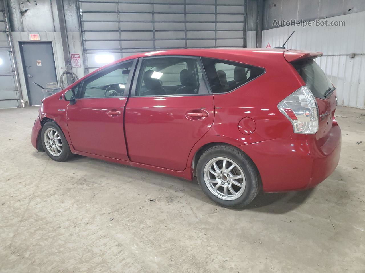 2012 Toyota Prius V  Red vin: JTDZN3EU8C3138443