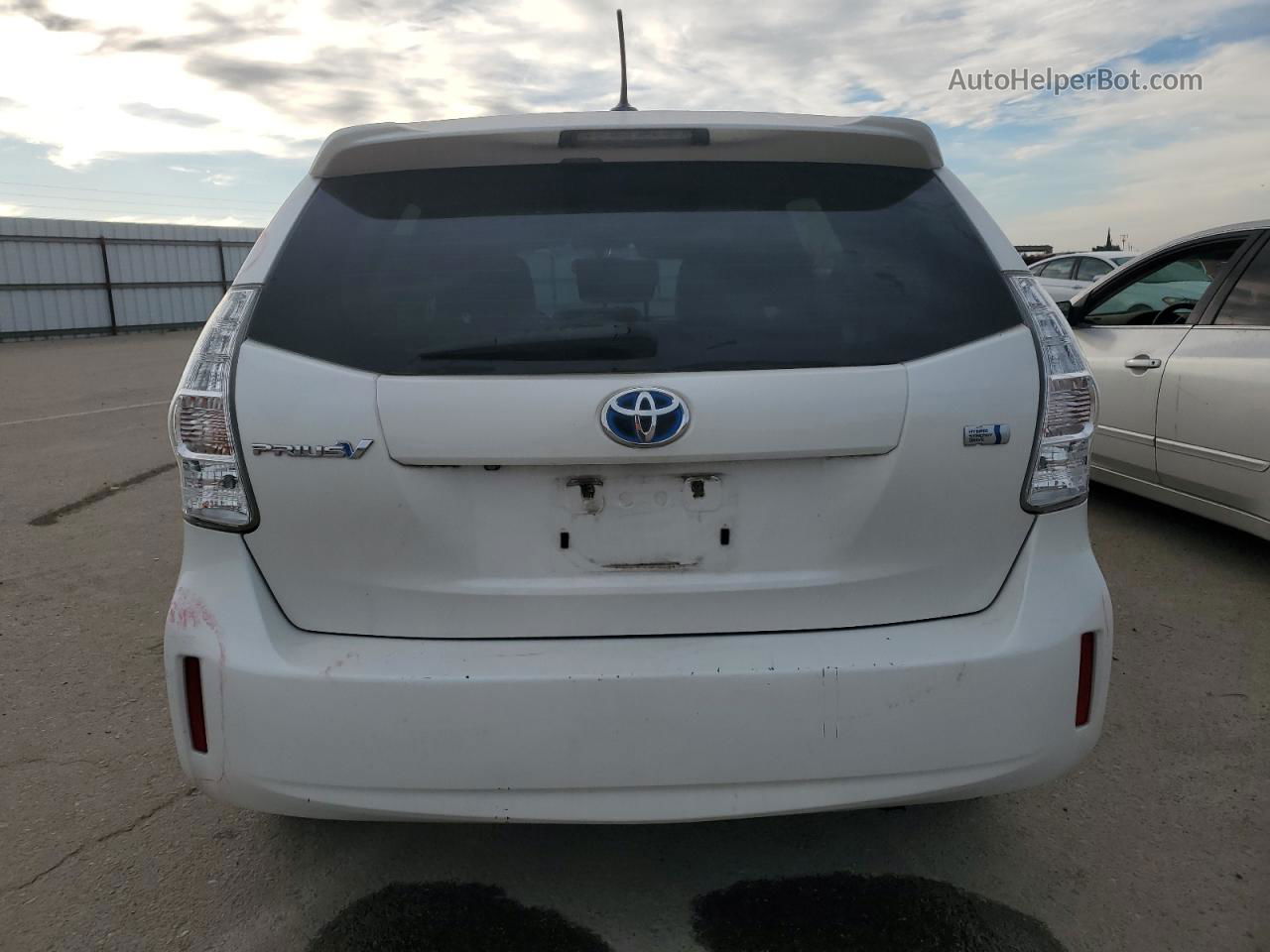 2012 Toyota Prius V  White vin: JTDZN3EU9C3130285