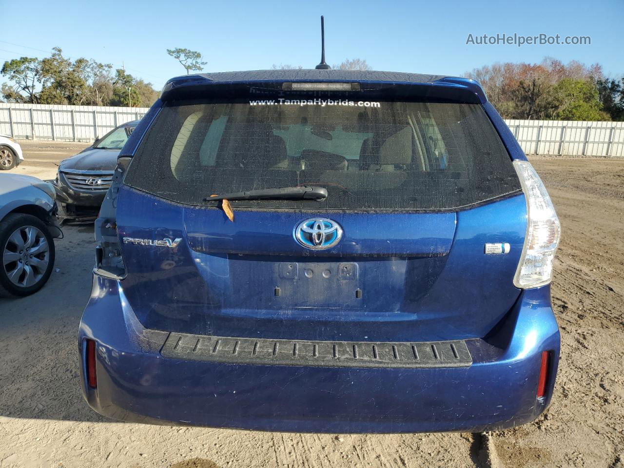 2012 Toyota Prius V  Blue vin: JTDZN3EUXC3090606