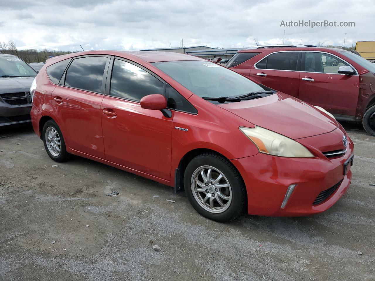 2012 Toyota Prius V  Красный vin: JTDZN3EUXC3146995