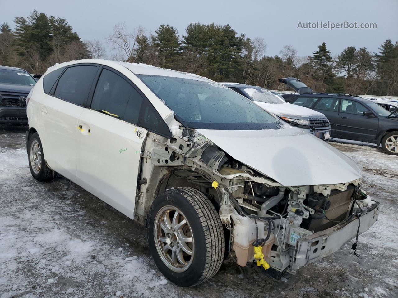 2012 Toyota Prius V  White vin: JTDZN3EUXC3173095