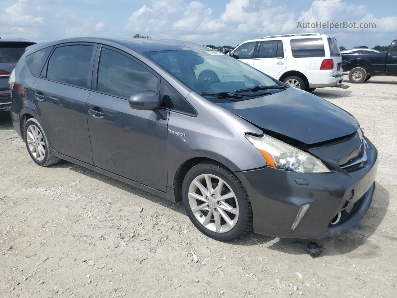 2013 Toyota Prius V  Gray vin: JTDZN3EUXD3187435