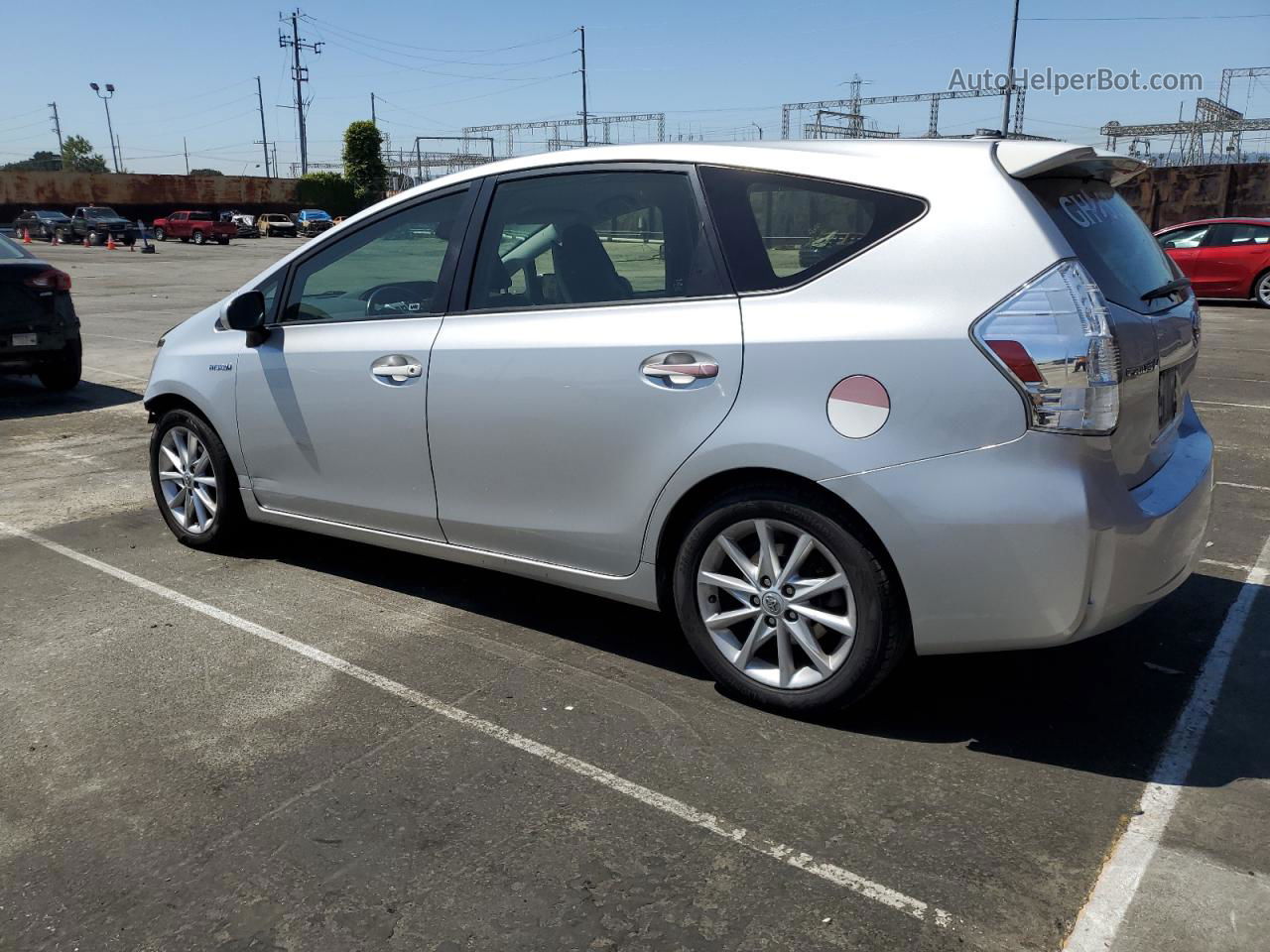 2013 Toyota Prius V  Silver vin: JTDZN3EUXD3252820