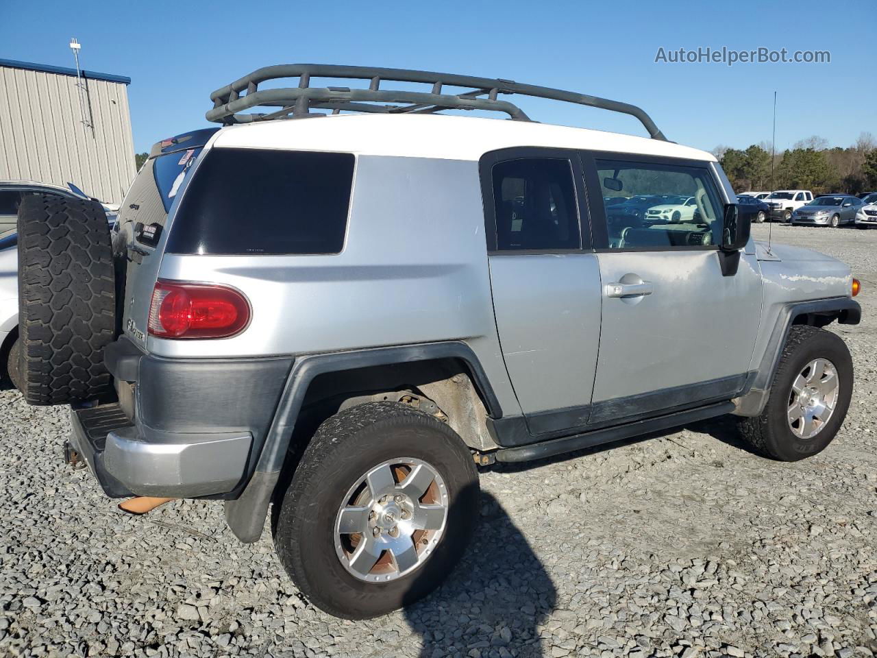 2007 Toyota Fj Cruiser  Silver vin: JTEBU11F170039109