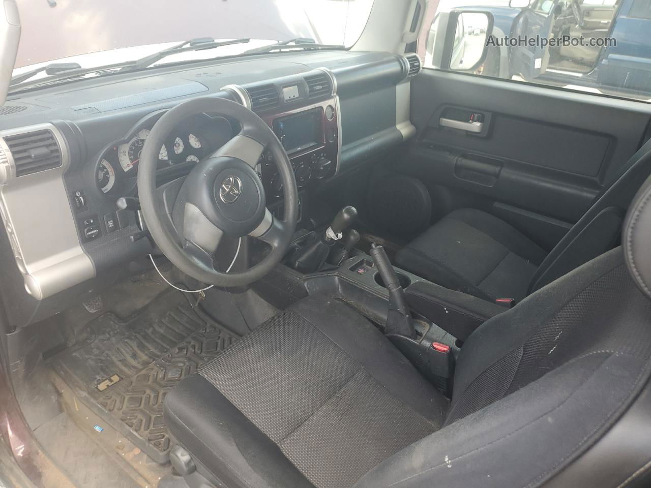 2007 Toyota Fj Cruiser  Бордовый vin: JTEBU11F270043136