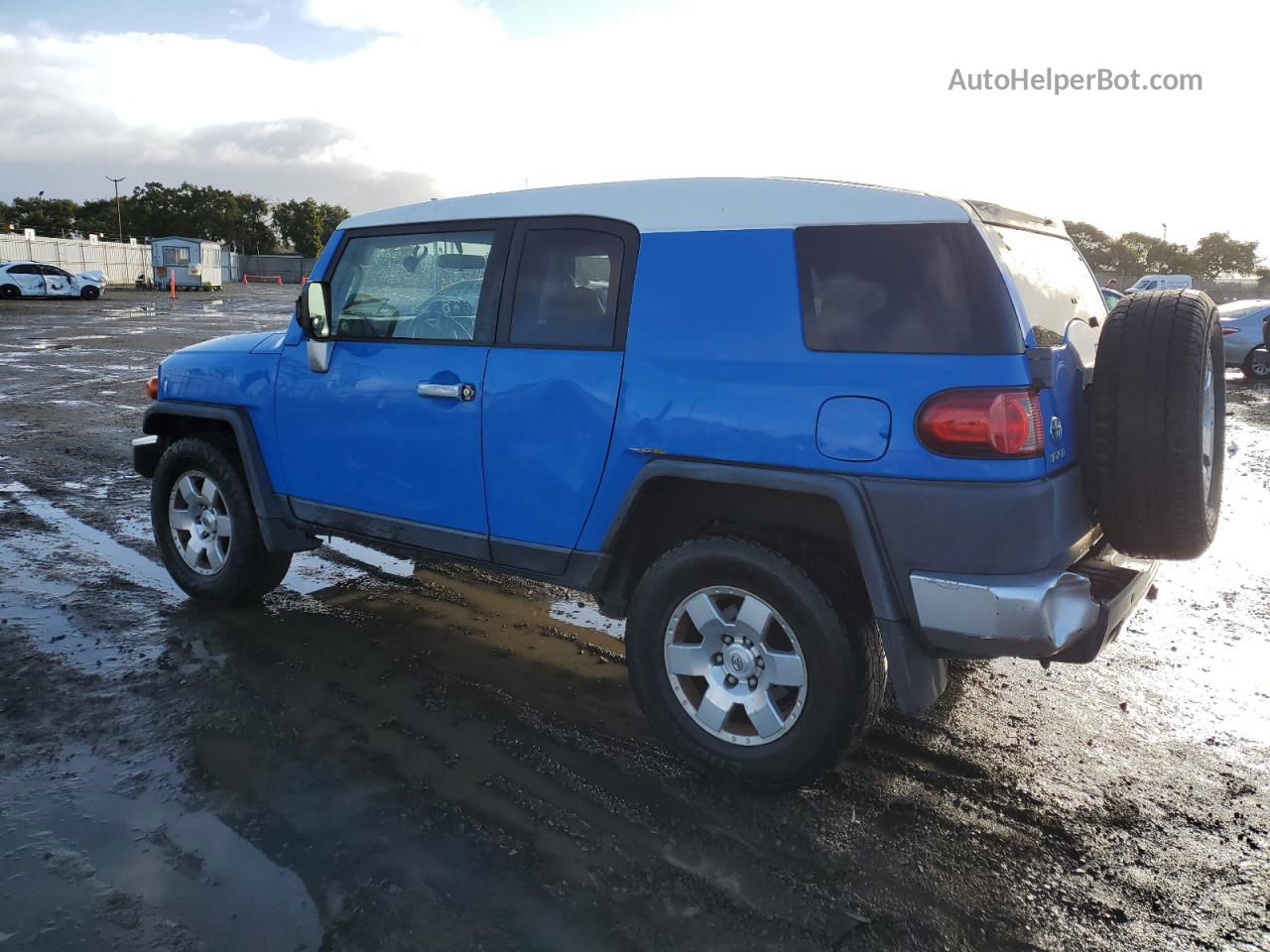 2007 Toyota Fj Cruiser  Blue vin: JTEBU11F270061409