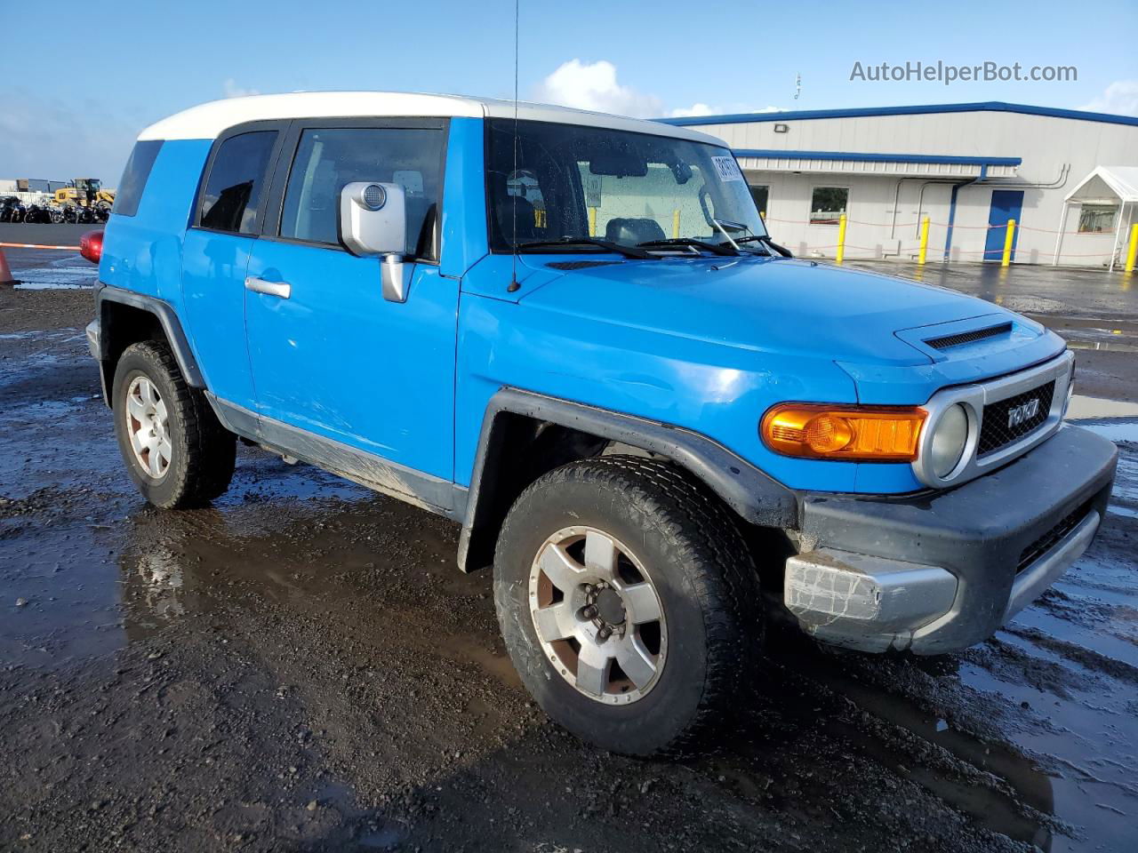 2007 Toyota Fj Cruiser  Blue vin: JTEBU11F270061409