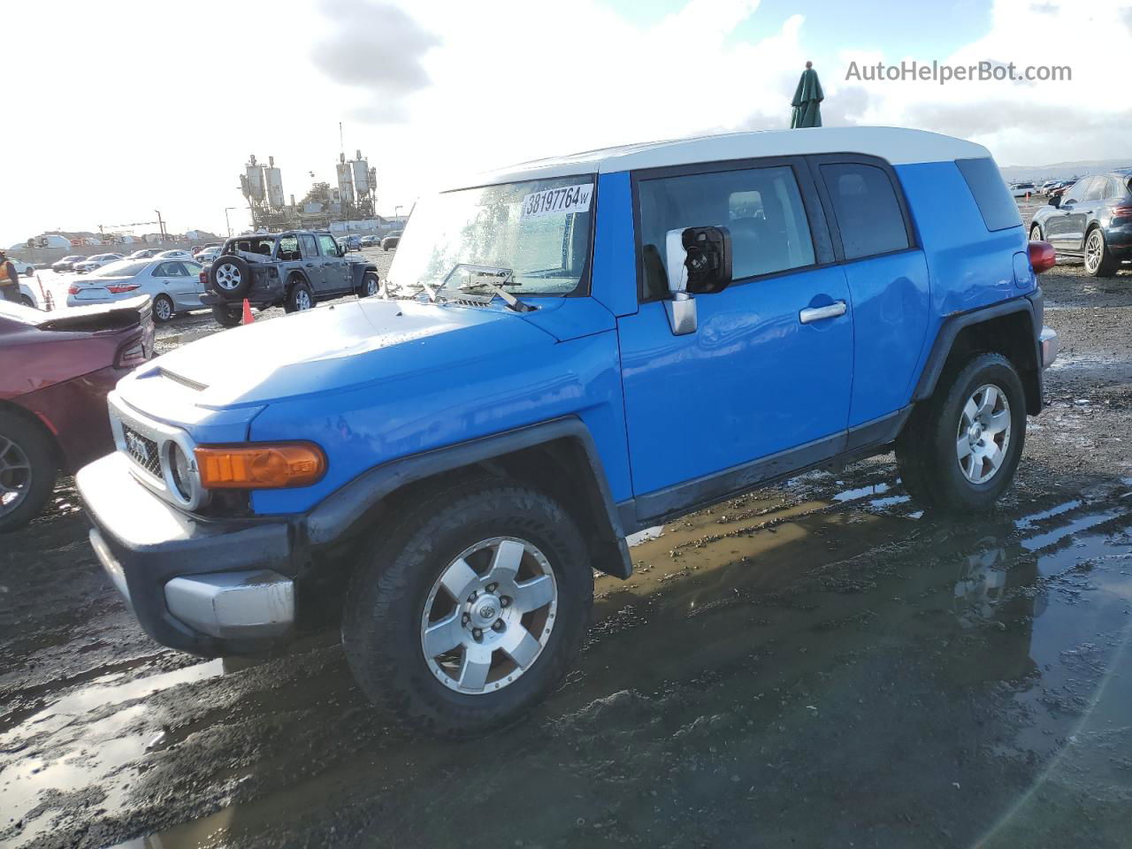 2007 Toyota Fj Cruiser  Blue vin: JTEBU11F270061409