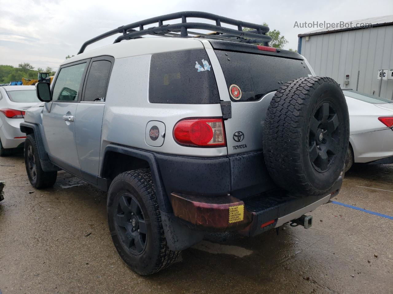 2007 Toyota Fj Cruiser  Silver vin: JTEBU11F570021664