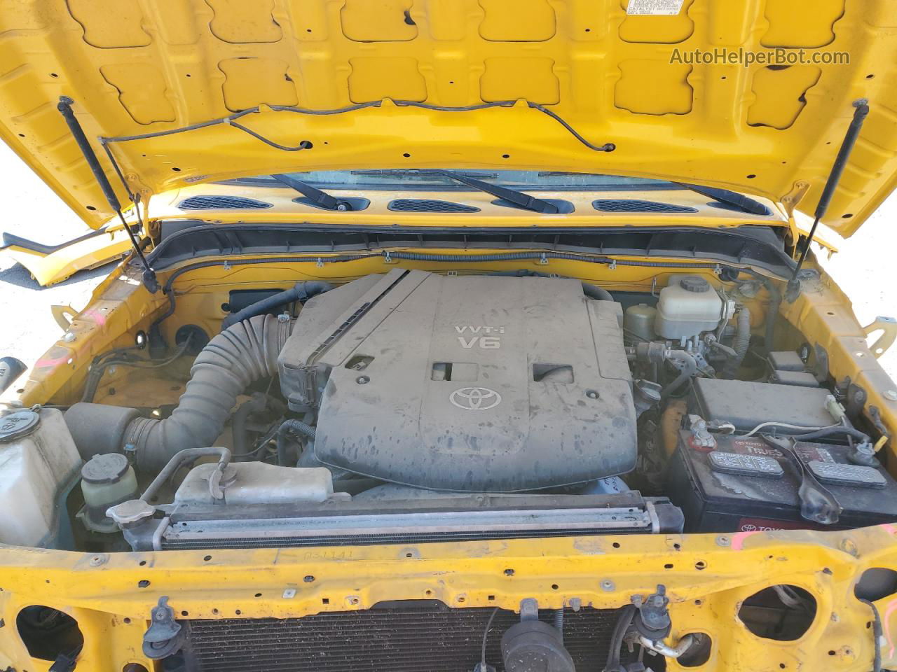 2007 Toyota Fj Cruiser  Yellow vin: JTEBU11F570028159