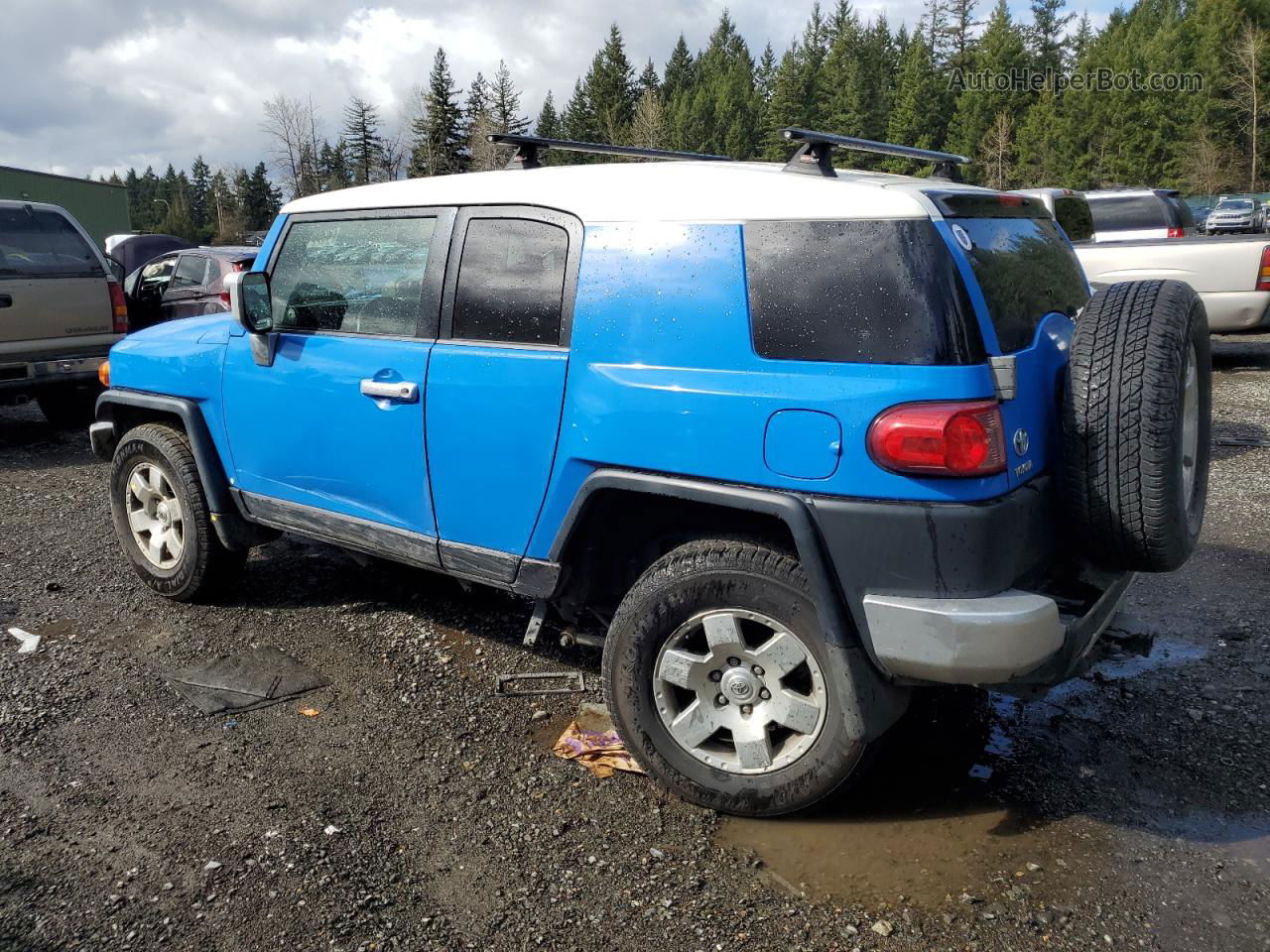 2007 Toyota Fj Cruiser  Blue vin: JTEBU11F570043311