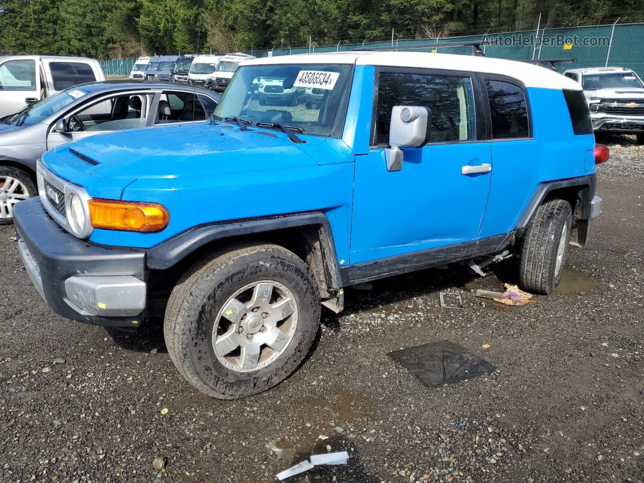 2007 Toyota Fj Cruiser  Blue vin: JTEBU11F570043311