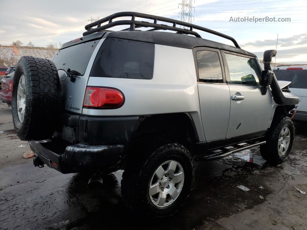 2007 Toyota Fj Cruiser  Silver vin: JTEBU11F570079855