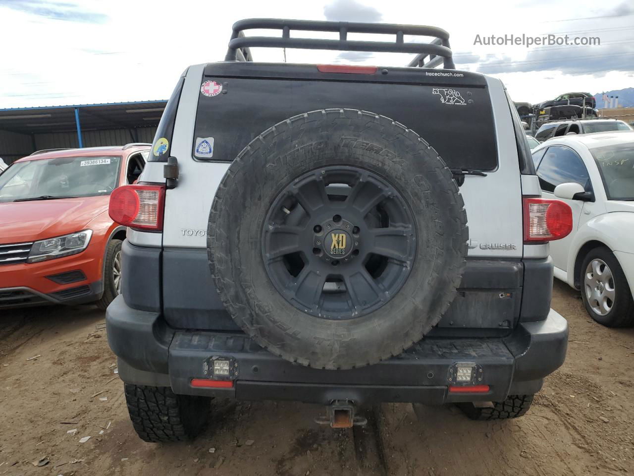 2007 Toyota Fj Cruiser  Silver vin: JTEBU11F570099930