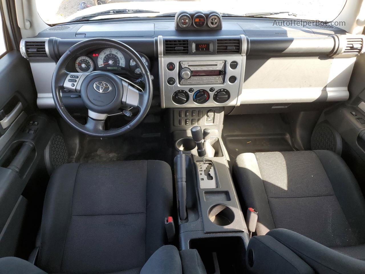 2007 Toyota Fj Cruiser  Серебряный vin: JTEBU11F670068251