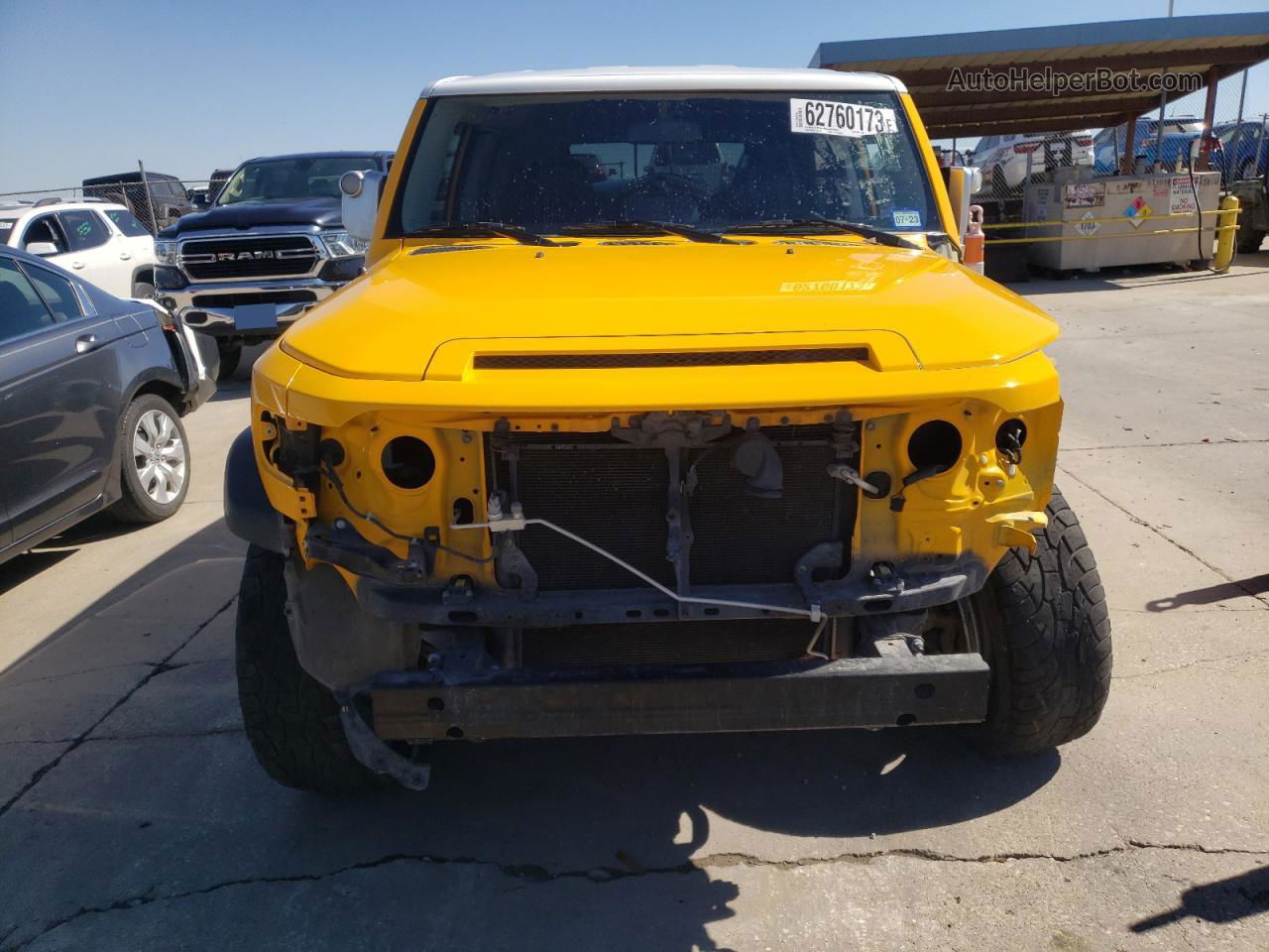 2007 Toyota Fj Cruiser  Yellow vin: JTEBU11F670101183