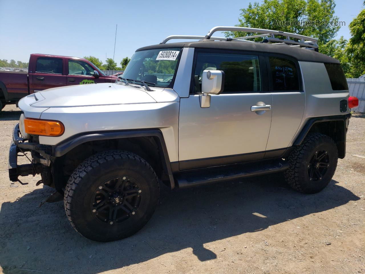 2007 Toyota Fj Cruiser  Silver vin: JTEBU11F770030625