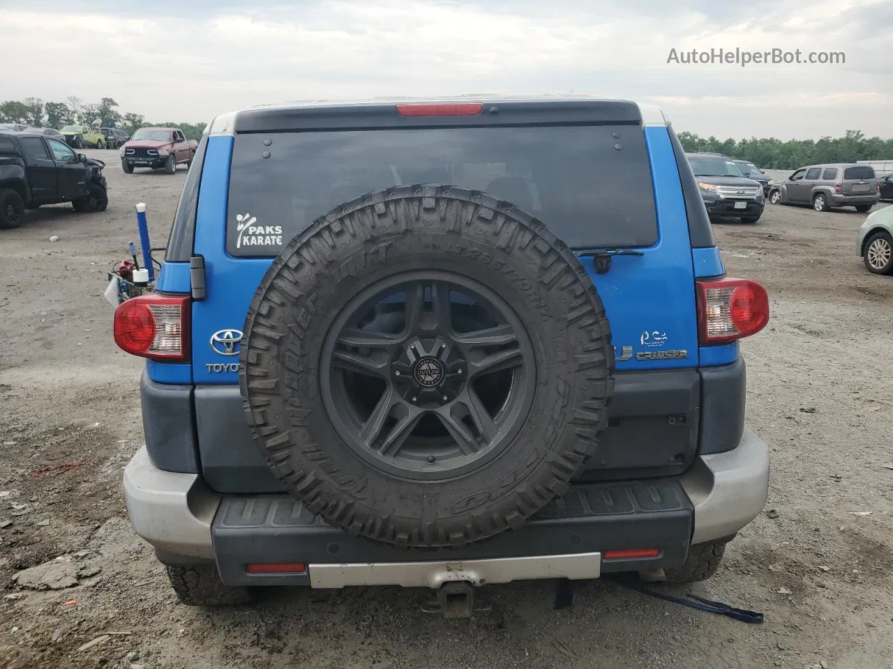 2007 Toyota Fj Cruiser  Blue vin: JTEBU11F870004552