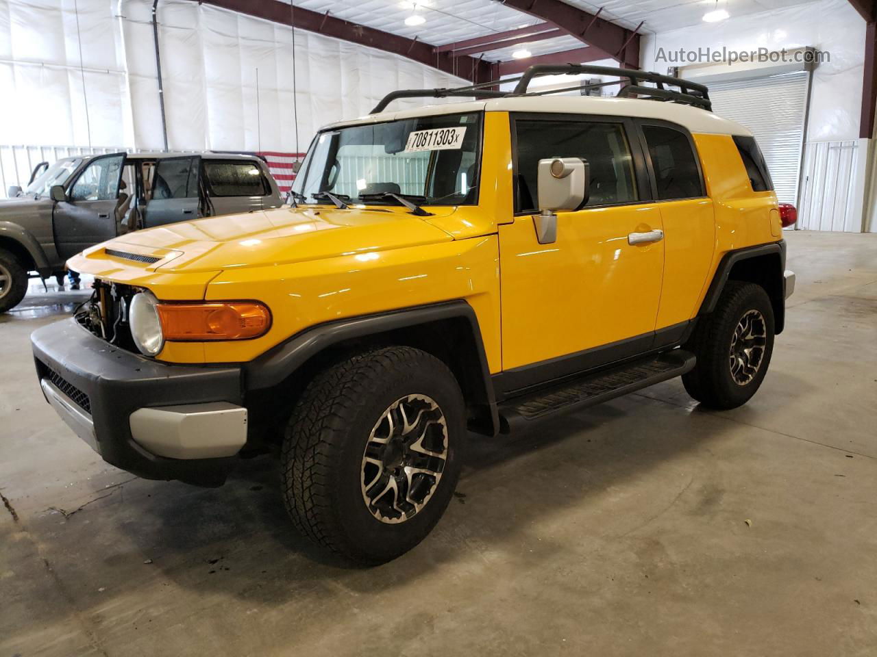 2007 Toyota Fj Cruiser  Желтый vin: JTEBU11FX70026231