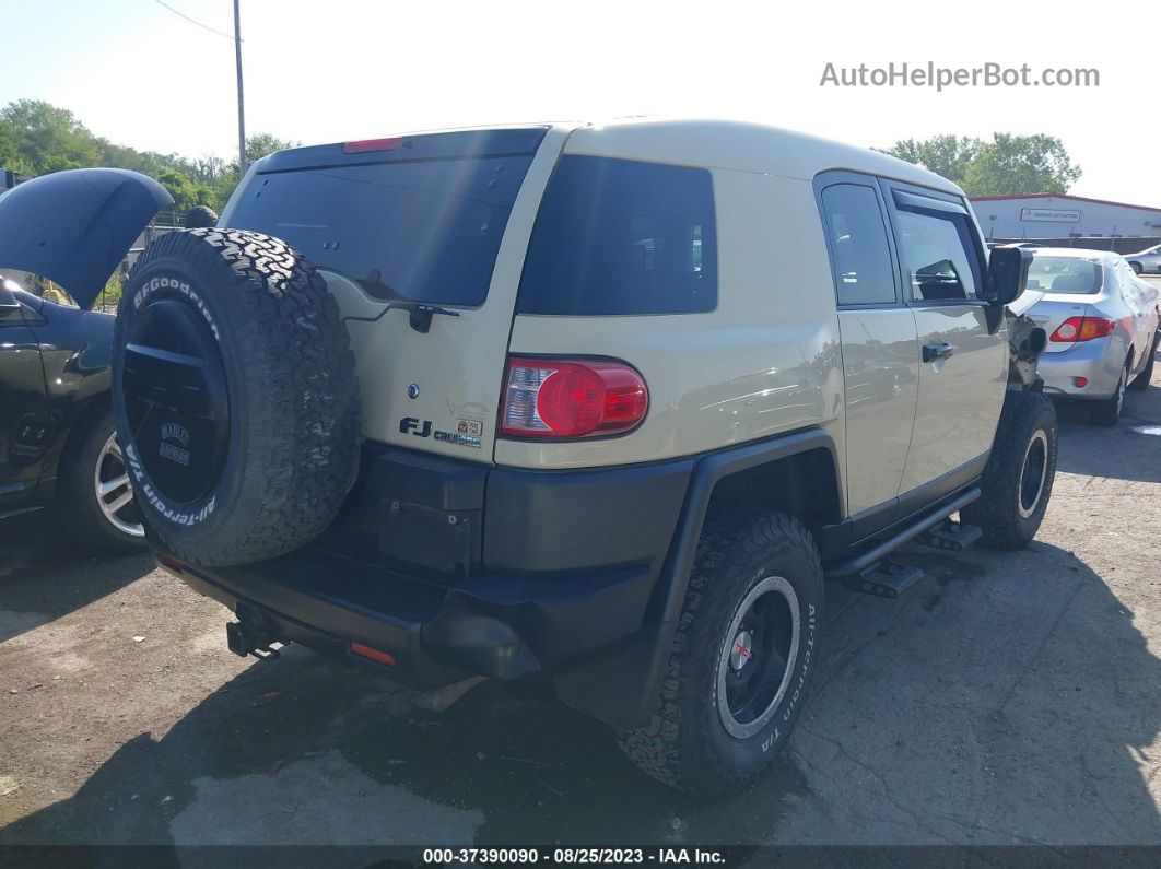 2010 Toyota Fj Cruiser   Beige vin: JTEBU4BF0AK090774