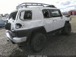 2010 Toyota Fj Cruiser   Белый vin: JTEBU4BF0AK090791