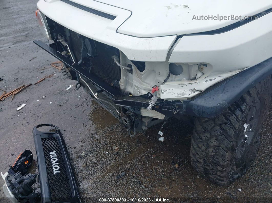 2010 Toyota Fj Cruiser White vin: JTEBU4BF4AK070530