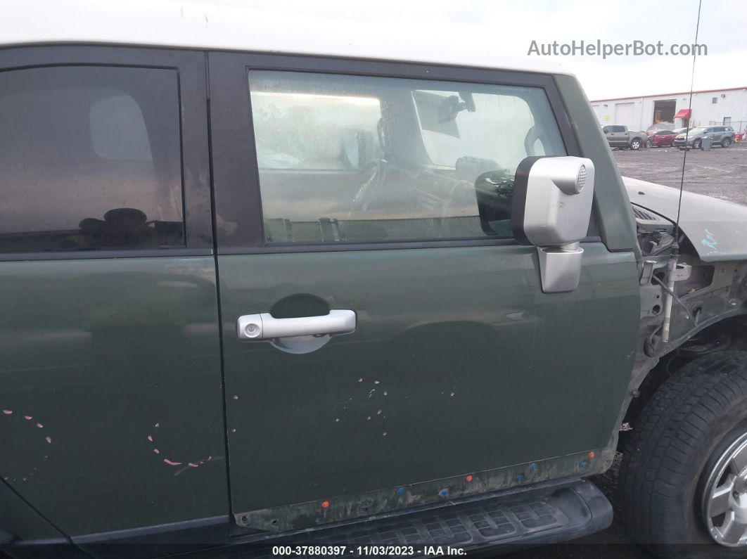 2010 Toyota Fj Cruiser   Green vin: JTEBU4BF4AK085190