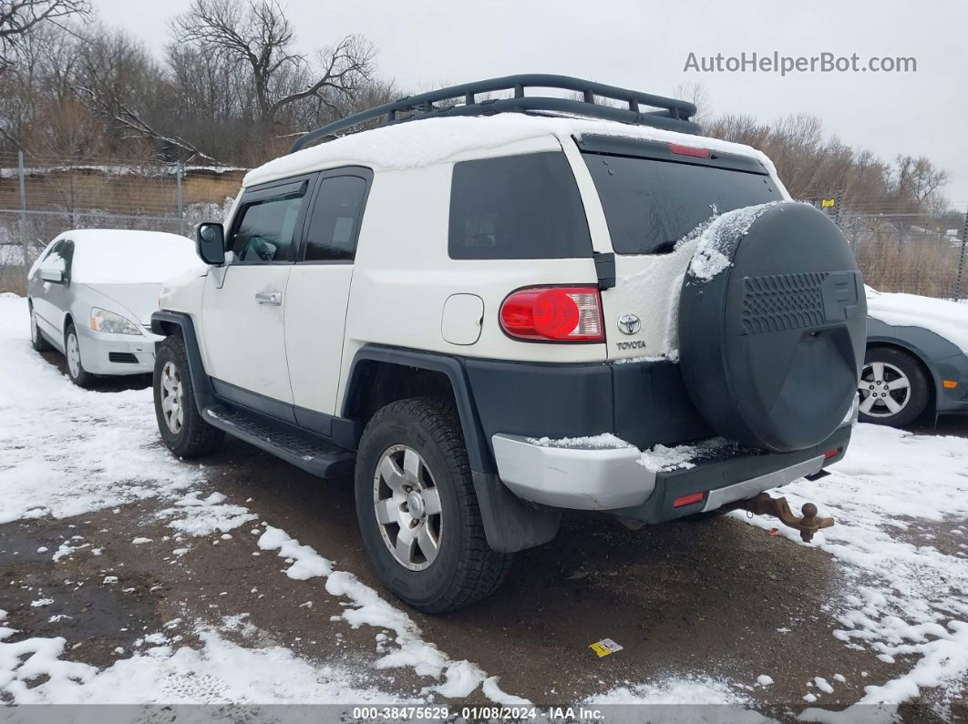 2010 Toyota Fj Cruiser   Белый vin: JTEBU4BF6AK079097