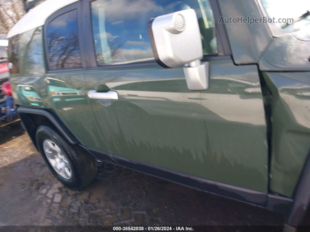 2010 Toyota Fj Cruiser   Зеленый vin: JTEBU4BF6AK089788